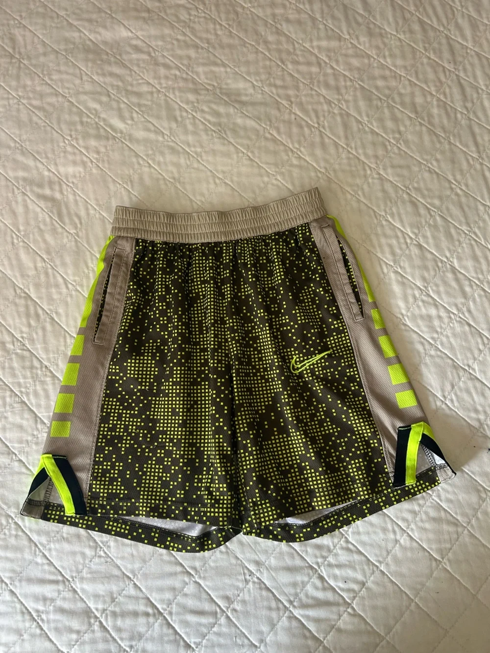 Nike youth Shorts